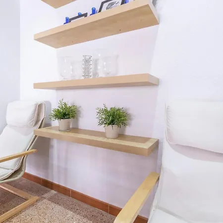 公寓 Awesome Apartment In Torremolinos With Outdoor Swimming Pool, Wifi And 1 Bedrooms 托雷莫利诺斯