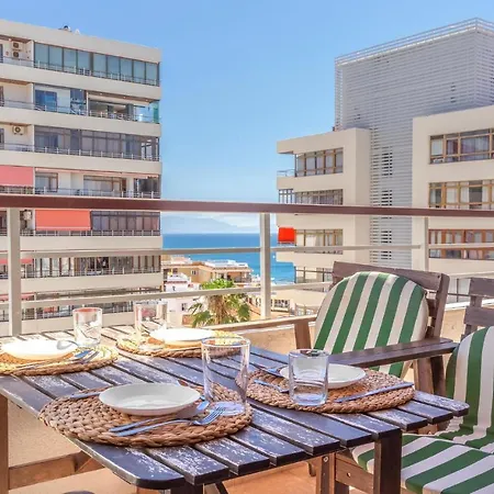 Awesome Apartment In Torremolinos With Outdoor Swimming Pool, Wifi And 1 Bedrooms 公寓 *